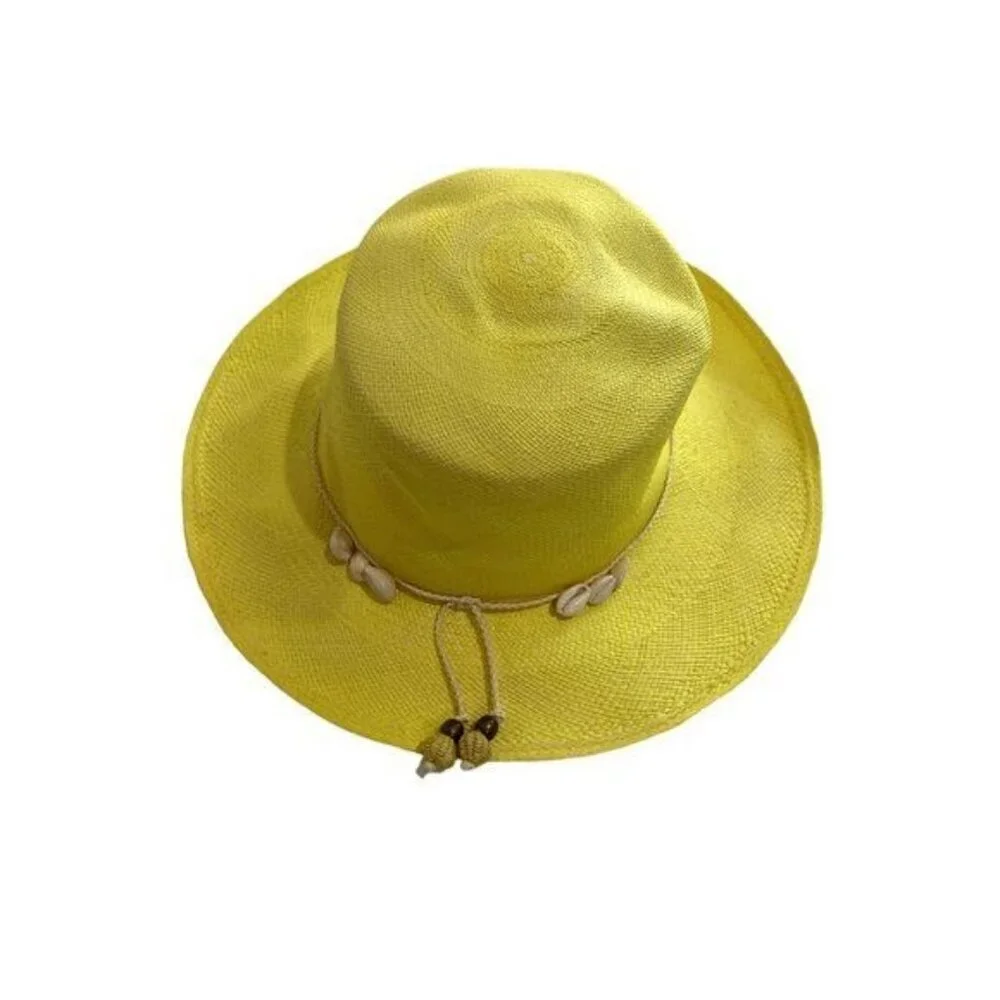 NWOT Sensi Studio Hat in Yellow with Seashells
